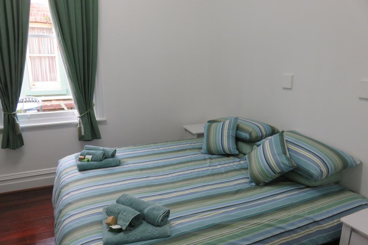 The Wickepin Hotel And Harvest Cafe Йорк Номер фото